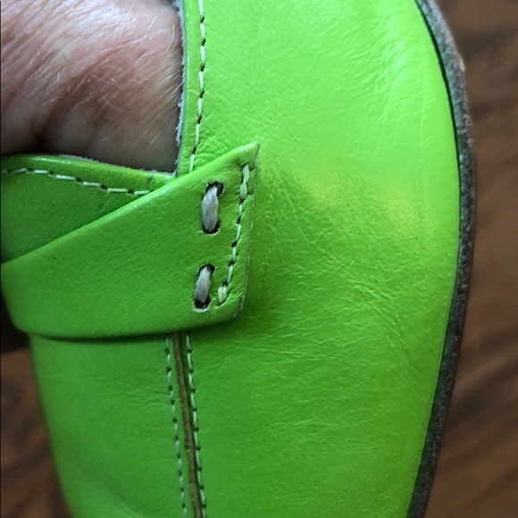 💚Gorgeous Green Italian Leather Kitten Heels! 😍 - Picture 8 of 8
